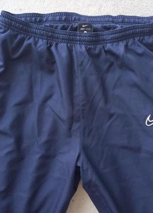 Брендовые спортивные штаны nike.4 фото