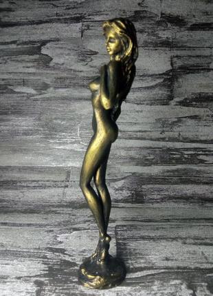 Статуетка дівчина.3 фото