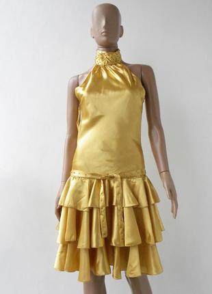 Оригинально пошитое золотое платье 42-48 размеры (1-4 евро размера).