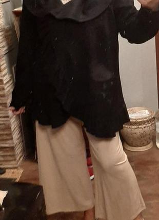 Модне демісезонне напіввовняна пальто-жакет з воланом в стилі бохо для повної2 фото