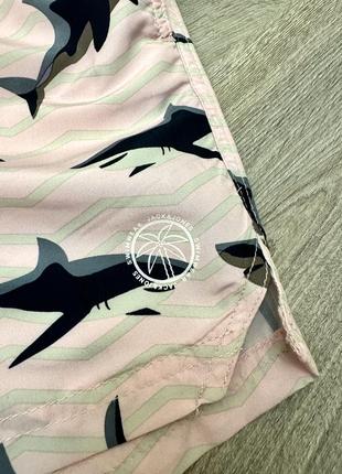 Пляжные плавательные шорты плавки в узор принт акул3 фото