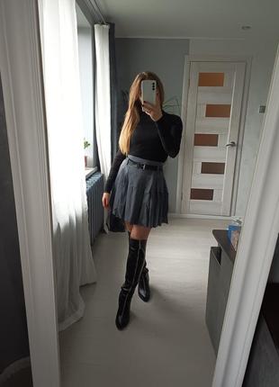 Юбка юбка в складку с ремешком