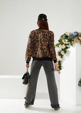 Куртка женская короткая стеганая весенняя на весну демисезонная базовая черная коричневая легкая без капюшона леопардовая5 фото