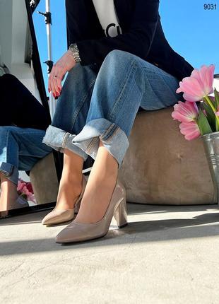 Стильные туфли лодочки на утяжеленных каблуках, мокко, натуральная лакированная кожа6 фото