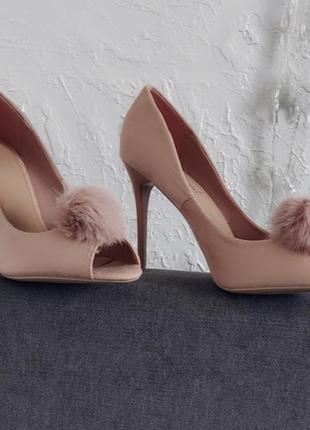 Замшеві босоніжки лодочки (хутро натуральне) в стилі charles davies3 фото