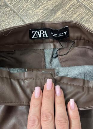 Шорти шкіряні zara