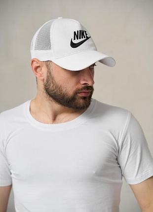 Кепка nike біла з сіткою