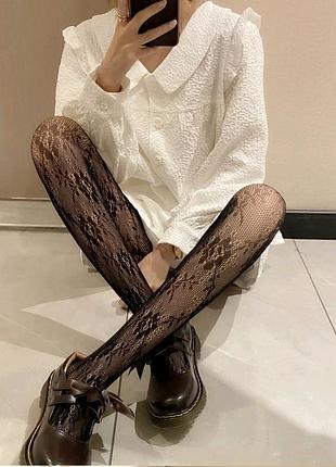 Трендовые колготки в корейском стиле черные/белые.