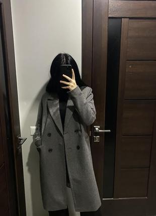 Сіре жіноче пальто2 фото