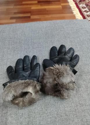 Красивые кожаные перчатки на кроличьем меху5 фото