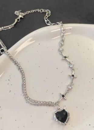 Подвески в виде сердечек с кристаллами в стиле y2k ♡