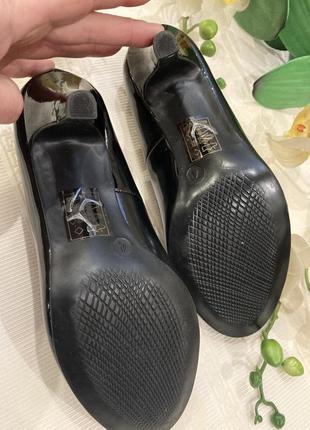 Лаковые туфли в стиле zara clarks9 фото