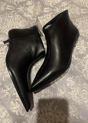 Новые кожаные ботинки ( сапоги, ботинки) zara 36 р5 фото