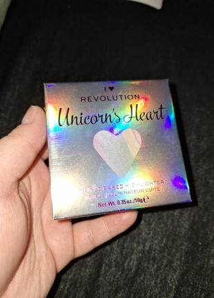 I heart revolution unicorn's heart1 фото