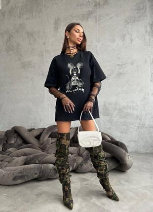 Стильная футболка