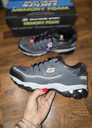 Мужские кроссовки skechers,на широкую ногу