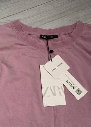 Футболка zara с потертостями4 фото