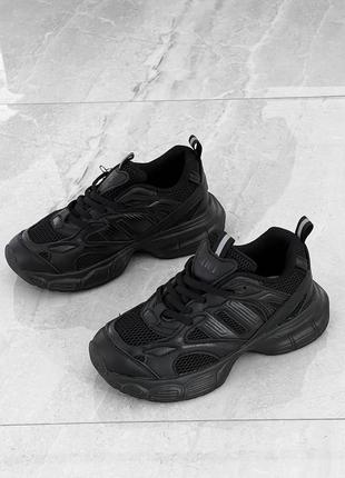 Кросівки чорні шкіряні на платформі3 фото
