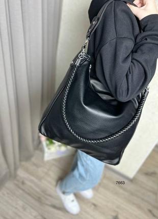 Жіноча стильна та якісна сумка мішок з еко шкіри бежева7 фото