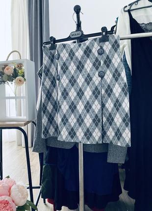 Шикарная вязаная юбка в клетку с пуговицами, amaranto6 фото