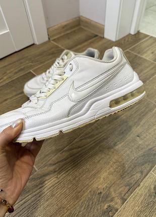 Nike 6