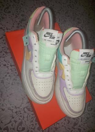 nike air Multi 1 07 lv8 bezhevyj