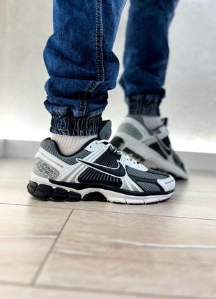 Чоловічі кросівки nike vomero6 фото