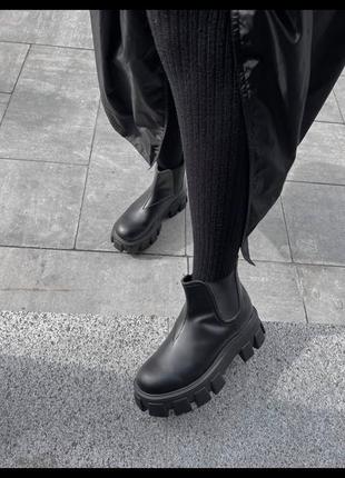 Prada monolith brushed leather chelsea boots premium3 фото