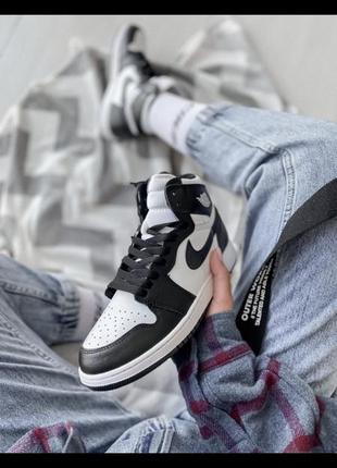 Jordan  1 retro high patent black white3 фото