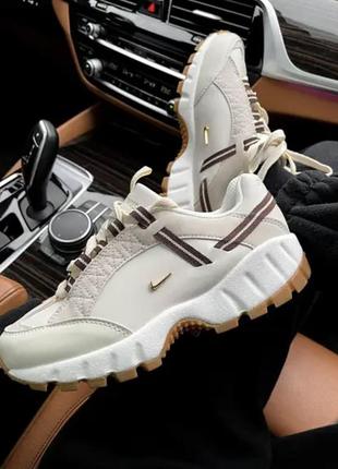 Jacquemus x nike air humara beige1 фото