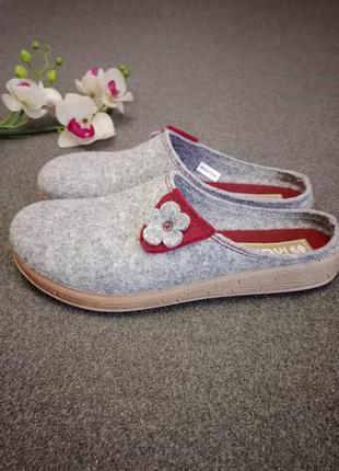 Шикарные анатомические тапочки inblu