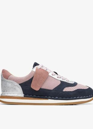 Шкіряні кросівки clarks craft run toro pink