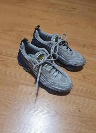 Кроссовки женские reebok 38,5р.