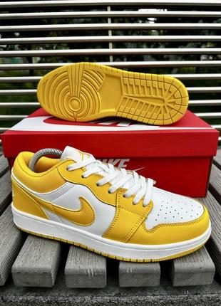 Кросівки nike air jordan 1 low (yellow)4 фото