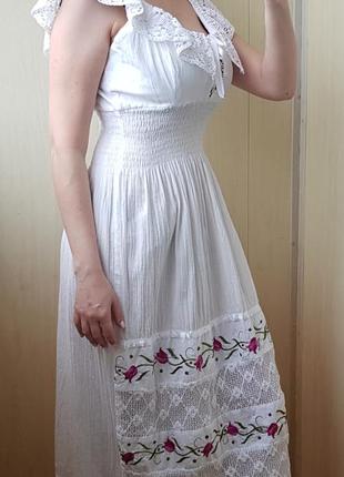 Коттоновое  платье жатка с вышивкой7 фото