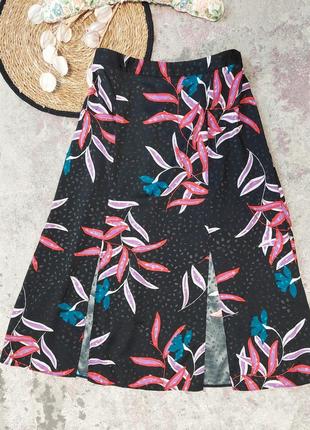 Чёрная юбка миди в цветочный принт george (размер 14-16)1 фото