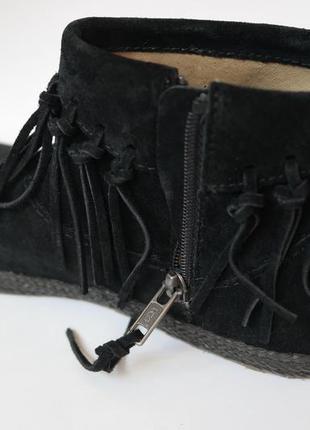 Ugg новые демисезонные лёгкие замшевые ботинки3 фото