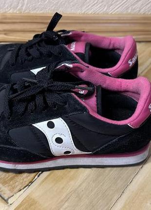 Кроссовки saucony