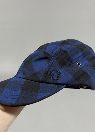 Кепка пʼятипанельна fivepanel fred perry