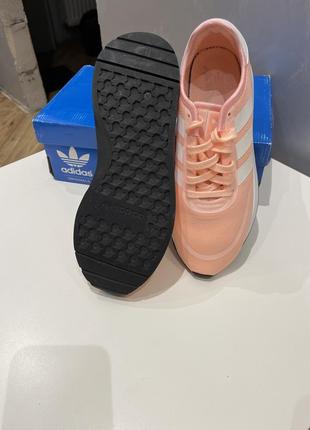 Кроссовки adidas, 40 размер4 фото
