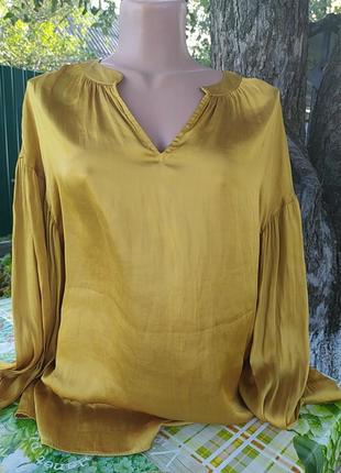 Очень классная горчичная блуза с широким рукавом
