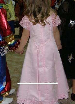 Праздничное платье 6-8 лет2 фото