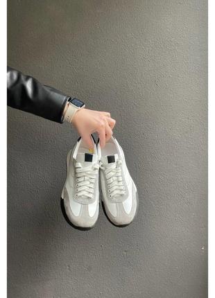 Кросівки білі з сірими вставками із замші | 790814 фото