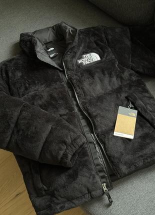 Жіноча нова  куртка Quiksilver Kortärmad T-shirt New World nuptse versa down favorite jacket in black2 фото