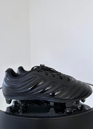 Мощные базовые бутсы adidas copa