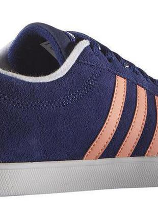 Суперські кросівки adidas neo courtsetsuede2 фото