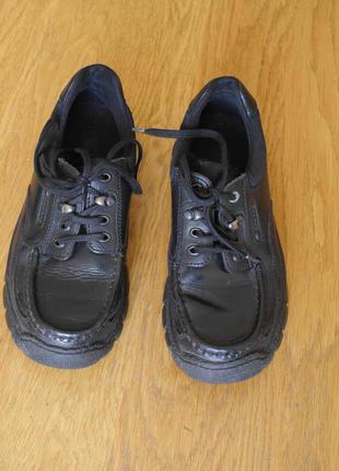 Туфлі шкіряні розмір 4 1/2 f на 37 стелька 24,3 см  bootleg1 фото