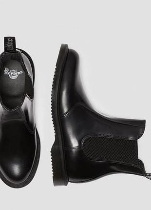 Ботинки челсі dr. martens flora black