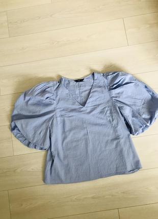 Хлопковая блуза с объемными рукавами