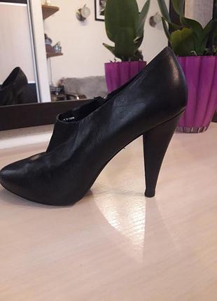 Туфли carlo pazolini кожа